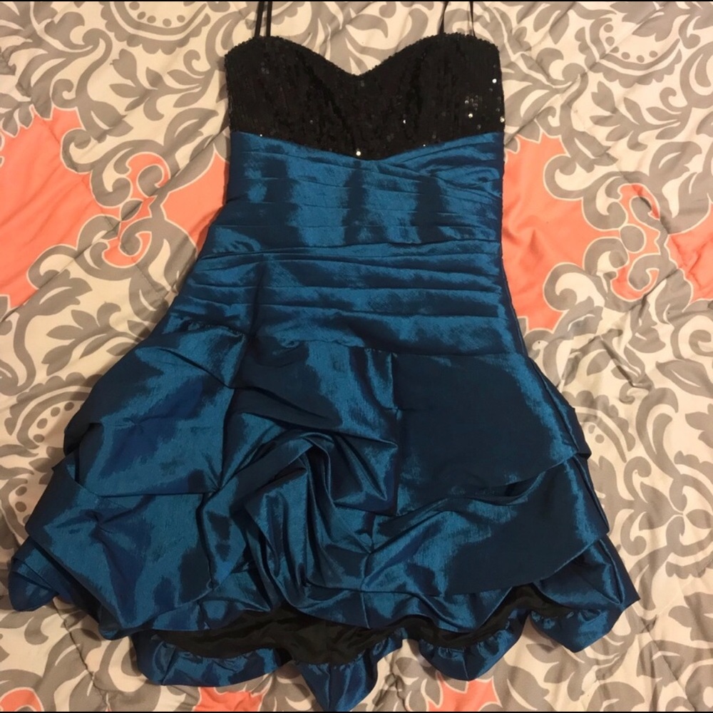 Prom / formal dress
